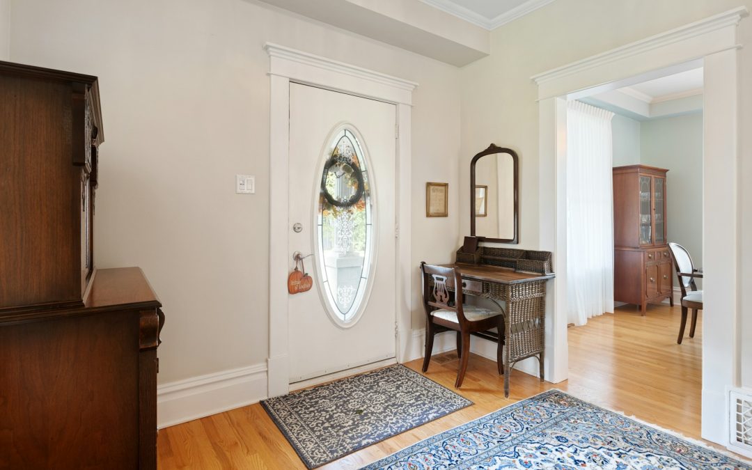 4 Easy Steps to Make Your Entryway Look Amazing